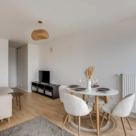 Cosy Flat 1bdr 4p View On The Sacre-c Ur Apartment Paris